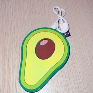 Avocado wireless phone charger w cable